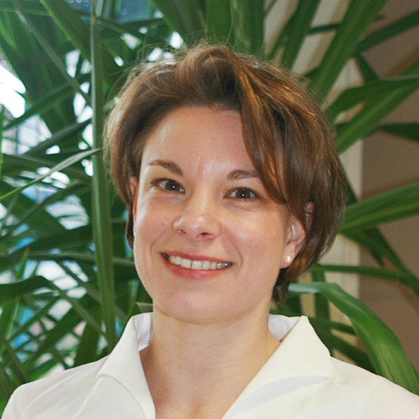 Dr. Anja Friedland